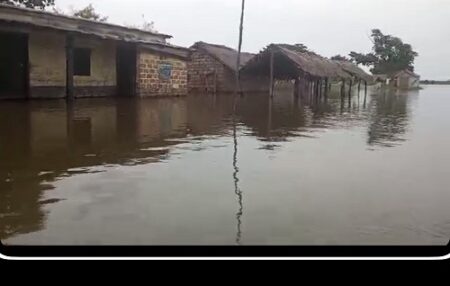 Capture d'écran de la vidéo de l'inondation à Bema
