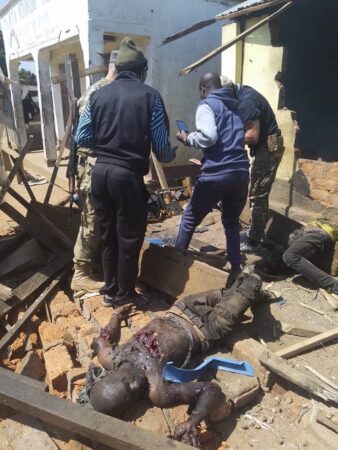 Les victimes de l'explosion survenue à Wantiguira à l'entrée de la ville de Bouar, au nord-ouest de la RCA, où trois jeunes hommes ont perdu la vie