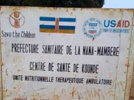 Panneau indiquant le centre de santé de Koundé, dans la Nana-Mambéré. CopyrightCNC