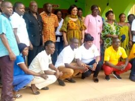 Photo de groupe des membres de la coordination et des staffs de terrain du projet SENI PLUS, rassemblés pour une formation à Bambari.