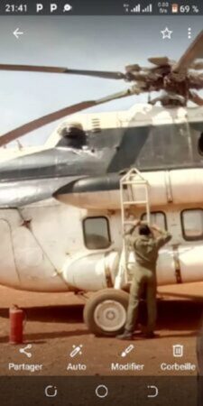 Un hélicoptère des mercenaires russes du groupe Wagner à Birao