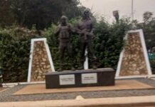 Centrafrique: quand la Maison russe de Dimitri Sytyi transforme les jeunes sportifs en instruments de propagande Wagner Vous voulez savoir Comment Touadéra a vendu la Centrafrique à Wagner ? Et bien! Maître Larochelle explique dans sa plainte devant la CPI