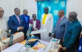 Du fer de Bambari à l’uranium de Bakouma : le Conseil des ministres qui enterre l’espoir de souveraineté économique nationale. Eh! Touadéra!