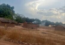 Le bilan de l’attaque du cortège de la mort de l’UPC et du MPC à Bowaye s’alourdit à 6 morts et 11 blessés Le bilan de l’attaque du cortège de la mort de l’UPC et du MPC à Bowaye s'alourdit à 6 morts et 11 blessés