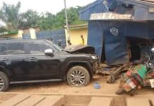 L’empereur Touadéra : votre cortège a la priorité, mais n’a pas le droit de tuer Président Touadéra : votre cortège a la priorité, mais n’a pas le droit de tuer