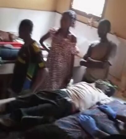 Touadera, penses-tu que décréter un deuil national répond vraiment aux attentes des familles du lycée Barthélemy-Boganda, toi et ton équipe, vous exagérez ?
