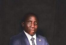 Éboulement meurtrier à Zamboye : le CNCA-PDD demande un deuil national et une enquête indépendante CENTRAFRIQUE : FAUSTIN TOUADERA, LE DERNIER MONARQUE D'AFRIQUE ?