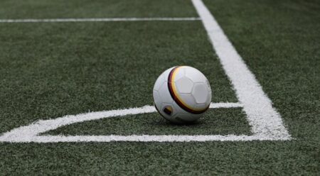 Des Stades Aux Émeutes De Rue : Quand Les Fans De Football Deviennent Des Acteurs Politiques