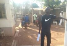 Centrafrique : La fermeture de la clinique MSF de Bonga-Bonga annonce une hécatombe sanitaire pour la septième république des voyous Centrafrique : La fermeture de la clinique MSF de Bonga-Bonga annonce une hécatombe sanitaire pour la septième république des voyous