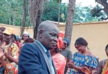 Sortir de l’enfantillage politique : Elie Oueifio appelle les Centrafricains à la repentance pour sauver une nation en dérive Elie Ouéfio, Président par intérim du parti Kwa Na Kwa (KNK).