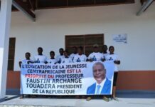 Centrafrique : Moscou tente une nouvelle fois de renforcer son emprise sur l’éducation Remise-officielle-du-batiment par les mercenaires russes à Bangui