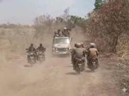 Image d'illustration modifiée par gemini pour l'article sur Centrafrique : avec la saison sèche qui s’installe, les bandits soudanais ramènent le chaos sur les routes du nord de la RCA