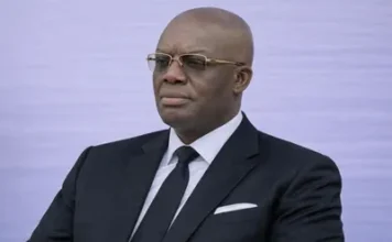 Sani Yalo est-il déjà écarté du cercle du pouvoir, ou s’est-il retiré de lui-même de l’entourage hypocrite du régime actuel ? Sani Yalo est-il déjà écarté du cercle du pouvoir, ou s'est-il retiré de lui-même de l'entourage hypocrite du régime actuel ?