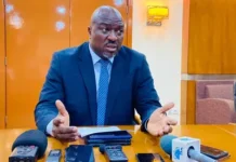 Centrafrique : Sous la pression de Wagner, Jules Njawé accuse Paris de « guerre médiatique » pour sauver l’axe Moscou-Bangui Centrafrique : Sous la pression de Wagner, Jules Njawé accuse Paris de « guerre médiatique » pour sauver l’axe Moscou-Bangui