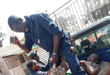 Nouvelle tragédie à Bangui : après les obsèques d’un policier décédé à Berberati, un grave accident endeuille à nouveau la police centrafricaine Les policiers victimes d'un terrible accident ce vendredi 17 avril 2026 sur la route de Damara