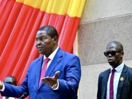 Voici le délire du mytho dictateur Faustin-Archange Touadéra : « La septième république ne peut pas et ne sera pas une continuité des anciennes pratiques » Voici le délire du mytho dictateur Faustin-Archange Touadéra : « La septième république ne peut pas et ne sera pas une continuité des anciennes pratiques »