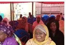 EXCLUSIVITÉ : Faustin-Archange Touadéra pris la main dans le sac en pleine manipulation de la communauté islamique de Centrafrique CÉRÉMONIE pathétique et honteuse DE L'ASSEMBLÉE GÉNÉRALE DU CONSEIL SUPÉRIEUR ISLAMIQUE DE CENTRAFRIQUE (CSICA) À LA MOSQUÉE ALI BABOLO du KM5. Une v_1