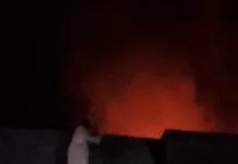 Flash Info Bangui : Un incendie en cours au marché Kokoro, plusieurs boutiques détruites Incendie marché Kokoro